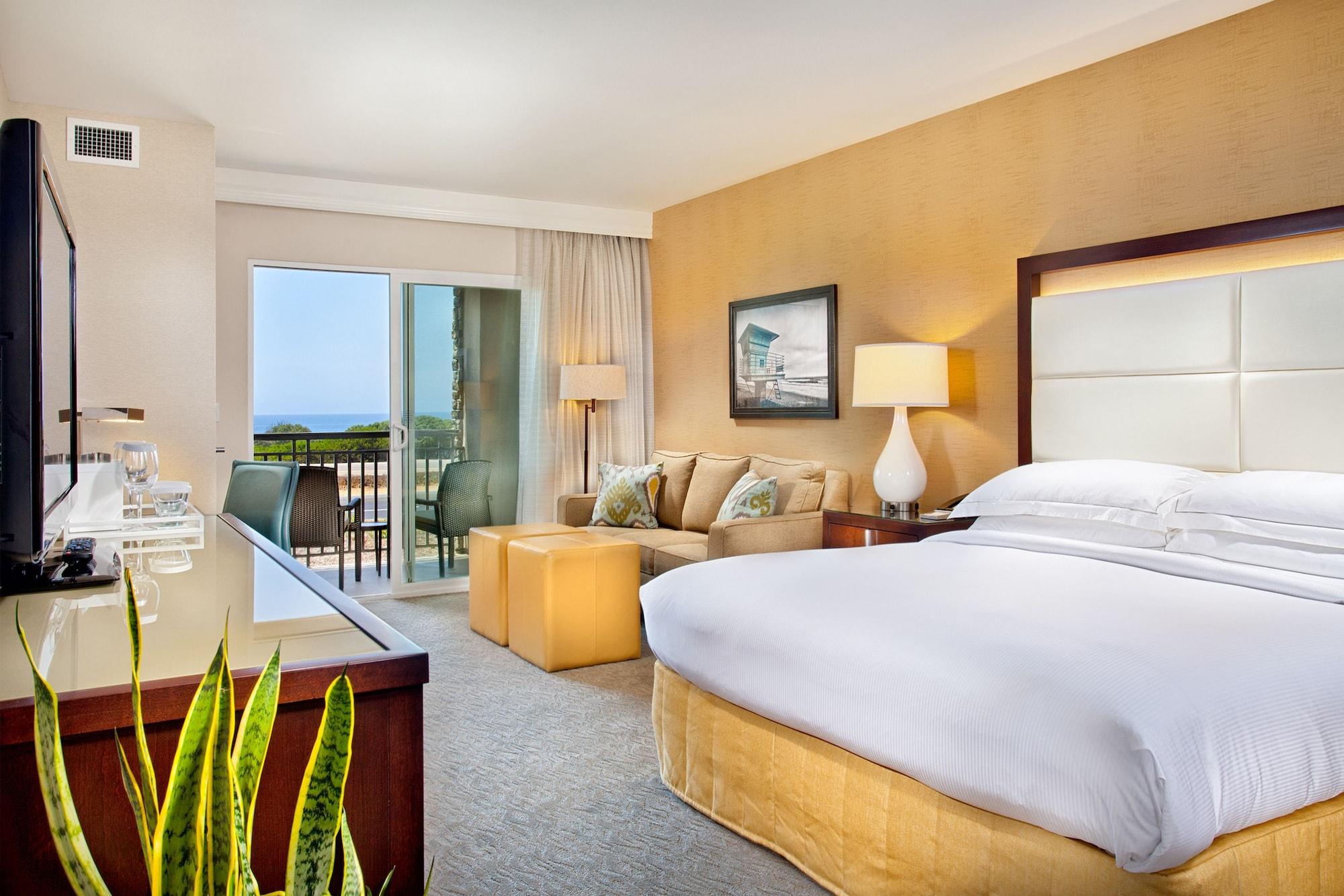 Cape Rey Carlsbad Beach, A Hilton Resort & Spa Exterior photo