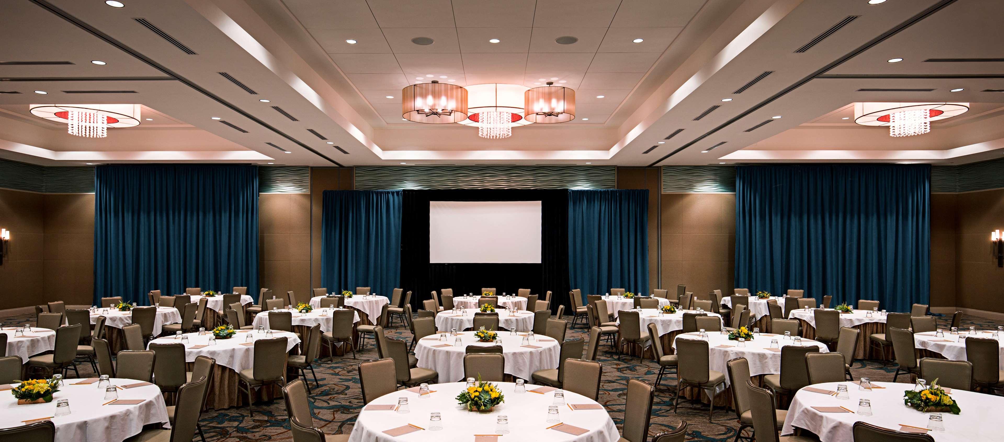 Cape Rey Carlsbad Beach, A Hilton Resort & Spa Exterior photo