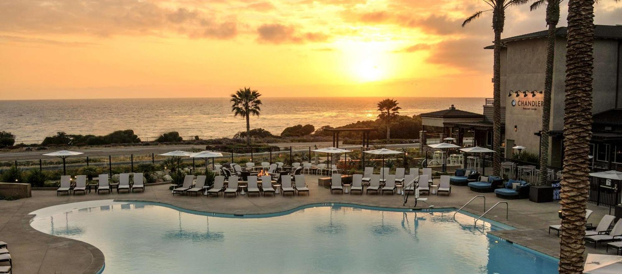 Cape Rey Carlsbad Beach, A Hilton Resort & Spa Exterior photo